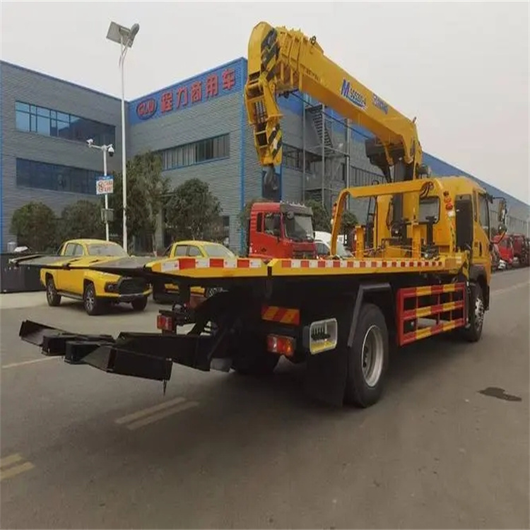 上饶信州附近小随车吊出租电话，轻松解决搬运烦恼