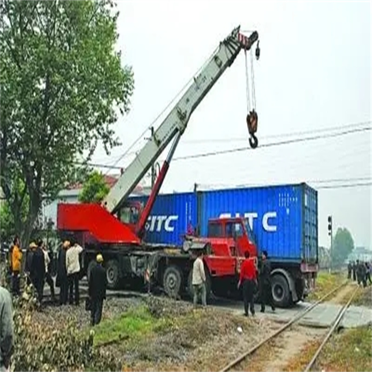 上饶信州如何快速找到附近的吊车救援公司