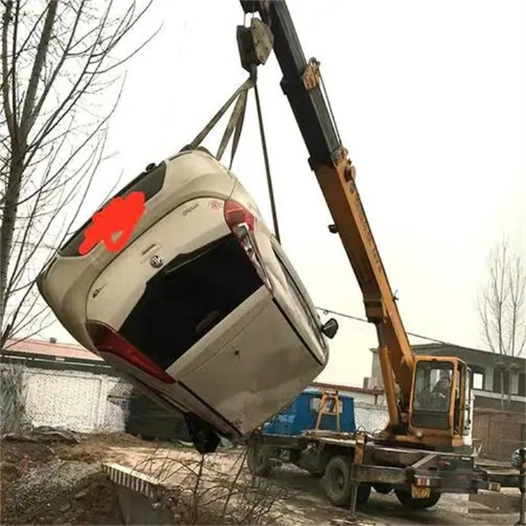 上饶信州随时待命，吊车24小时道路救援服务全解析